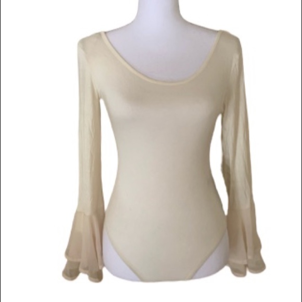 BELL SLEEVE SCOOP NECK COTTON/SPANDEX BODYSUIT - Picture 1 of 7